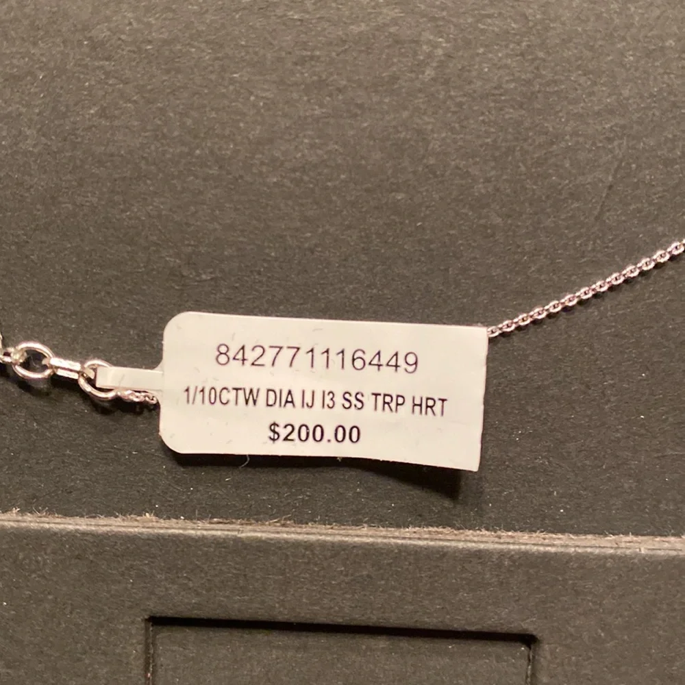 Open work Hearts 1/10 KT SS Necklace - Picture 6 of 9